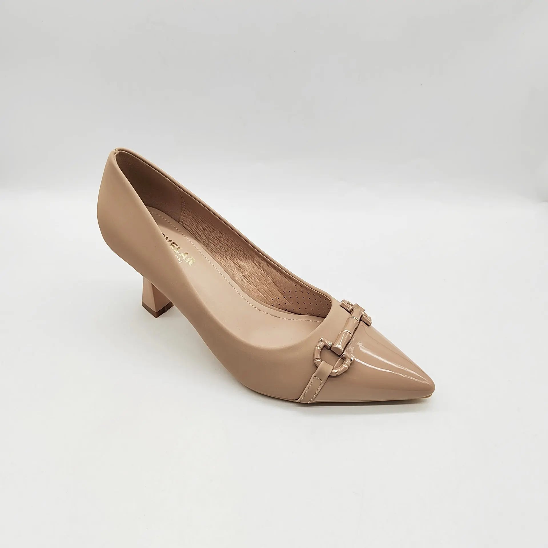 Chaussure Escarpins "Élégance Française" – Cuir Exquis & Boucle Bijou - TheSheriffShop